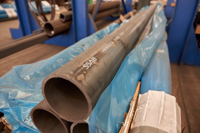 Hardox® 400 and 500 tube and round bar are completely through-hardened. Photo: SSAB