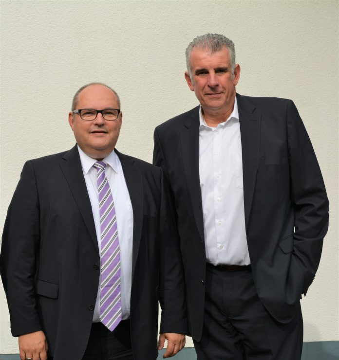 Dr Uwe-Peter Weigmann (left) and Ralf Kappertz, presidents of VDKM and IWCEA. Source: VDKM and IWCEA
